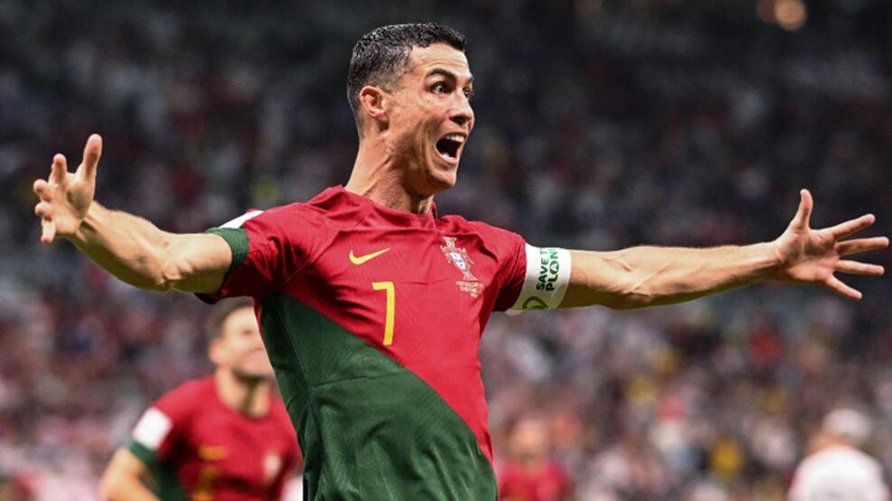 Cristiano Ronaldo'nun yeni takımı belli oldu! 200 milyon euroya imza atıyor - Son Dakika Futbol Haberi