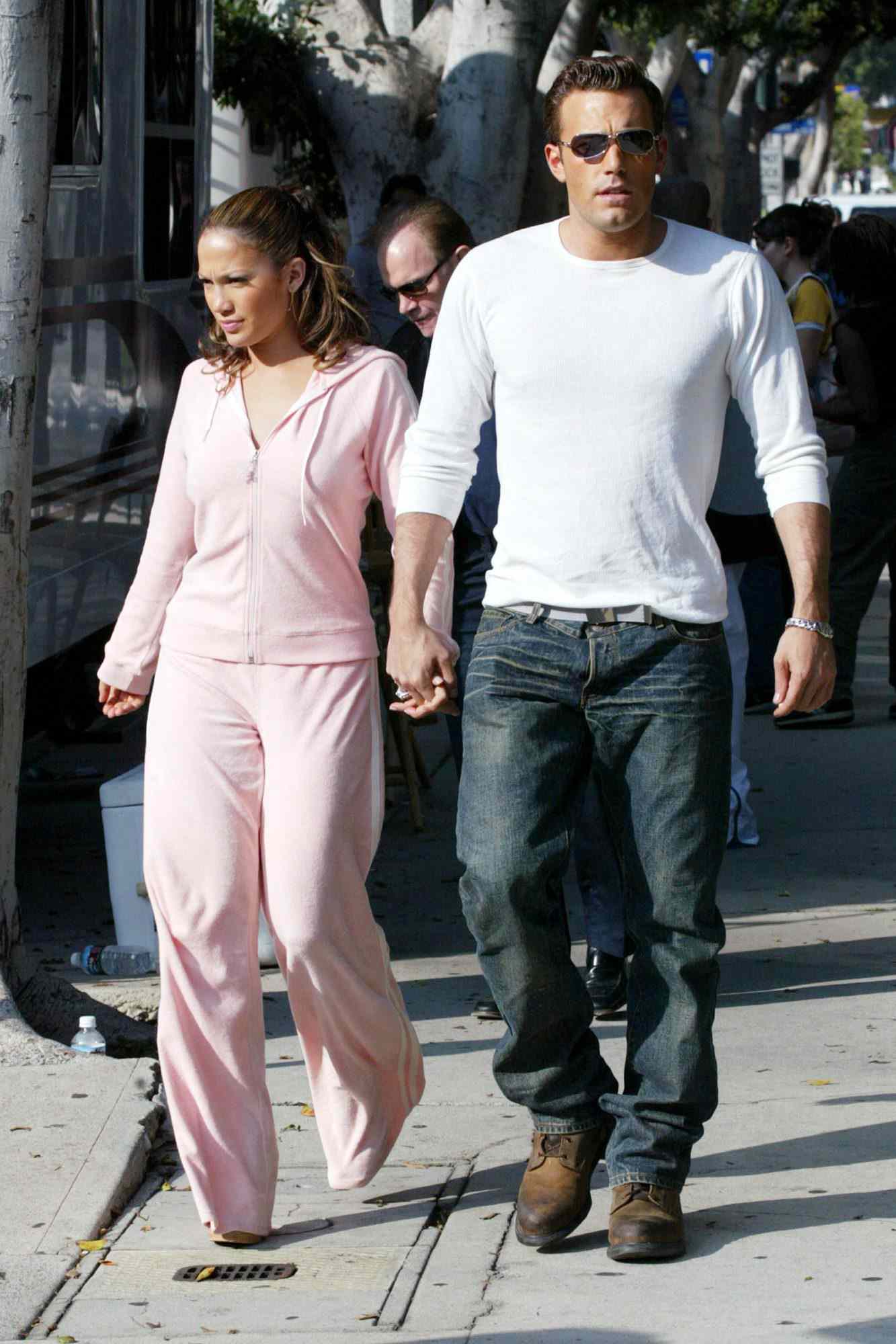 Jennifer Lopez and Ben Affleck Relationship Throwback Photos