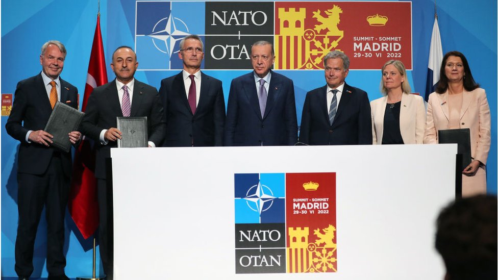 NATO Zirvesi: Türkiye, Finlandiya ve İsveç'in üyelik başvurusunu  desteklemeyi kabul etti - BBC News Türkçe