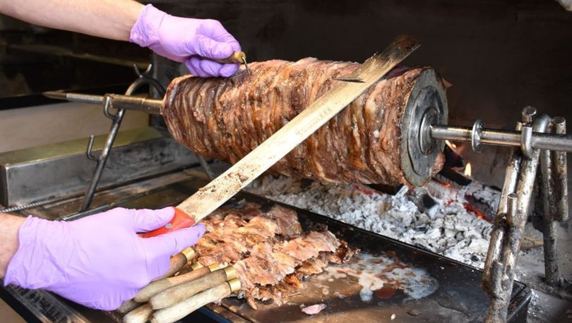 Cağ Kebabı nasıl yapılır? Cağ Kebabı tarifi ve malzemeleri